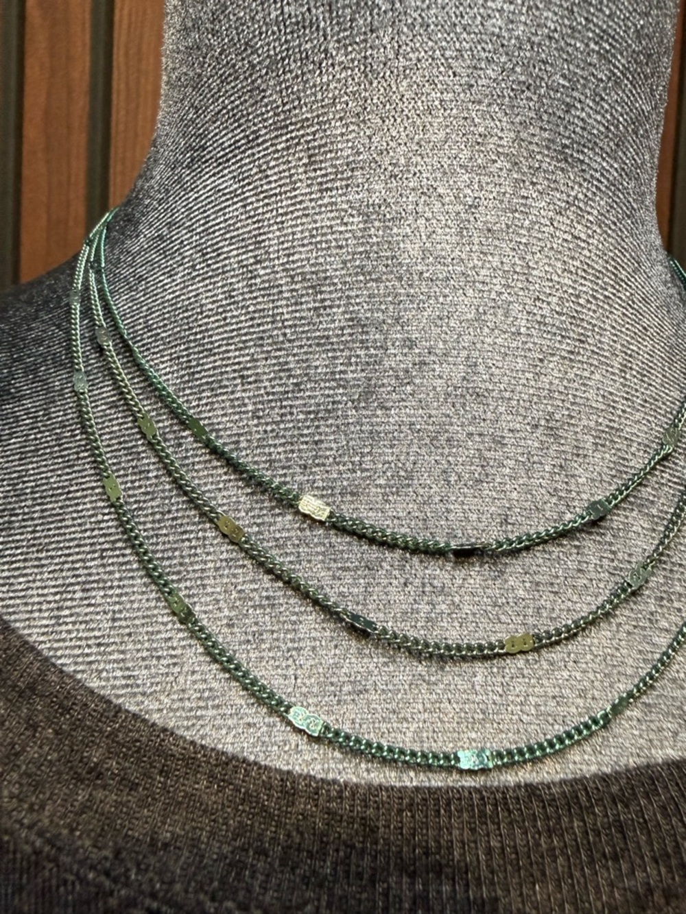 ✨ Melania Clara Green Layered Necklace ✨ Magnetic Closure Boho Statement